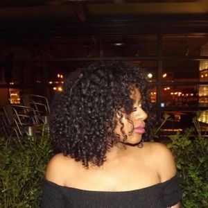 Meet your Posher, Jade